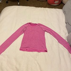 UPDATED - Swiftly Tech Race Length Long Sleeve